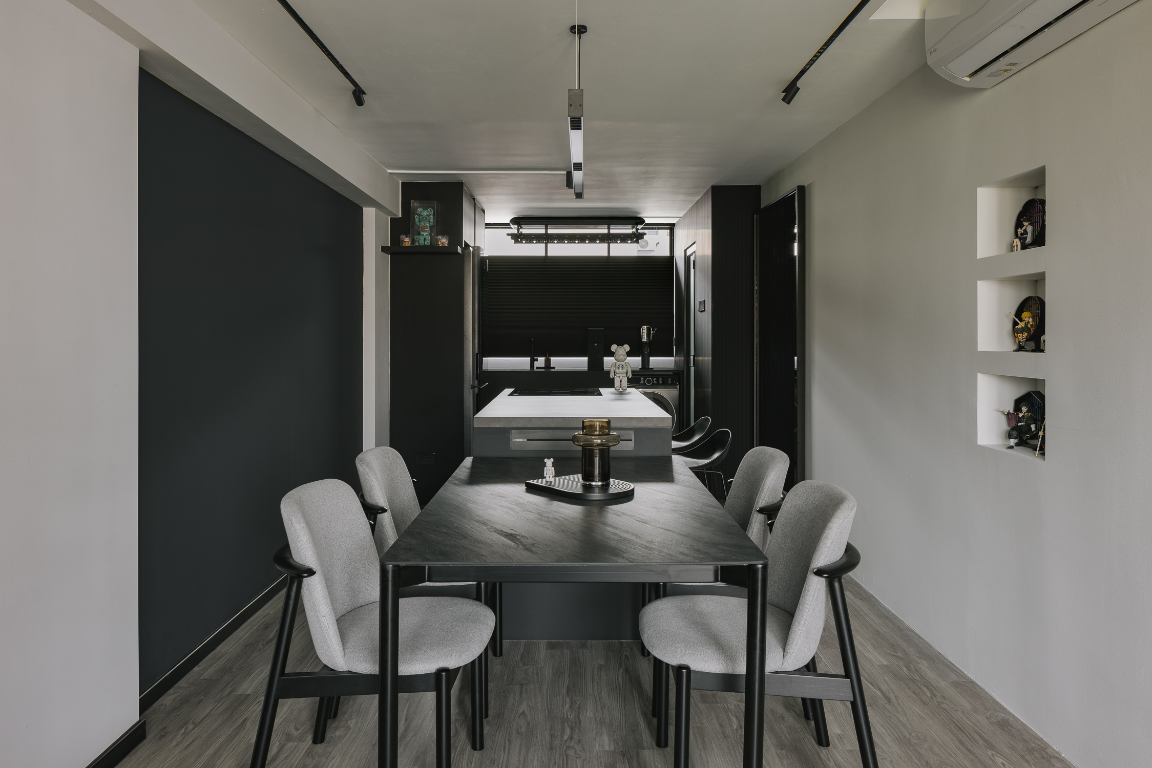 Storage Solutions That Maximise Style & Space In Compact Homes