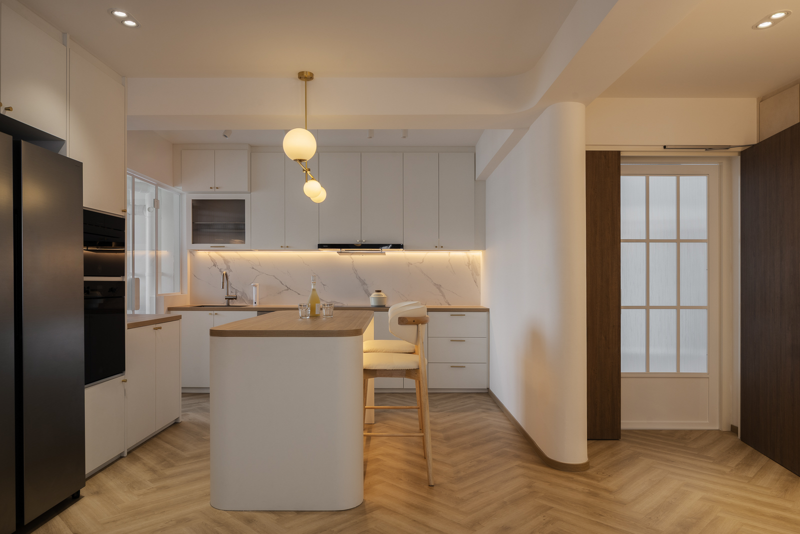 Best Lighting Layouts for Small and Dark Kitchens: A Guide to Kitchen ...